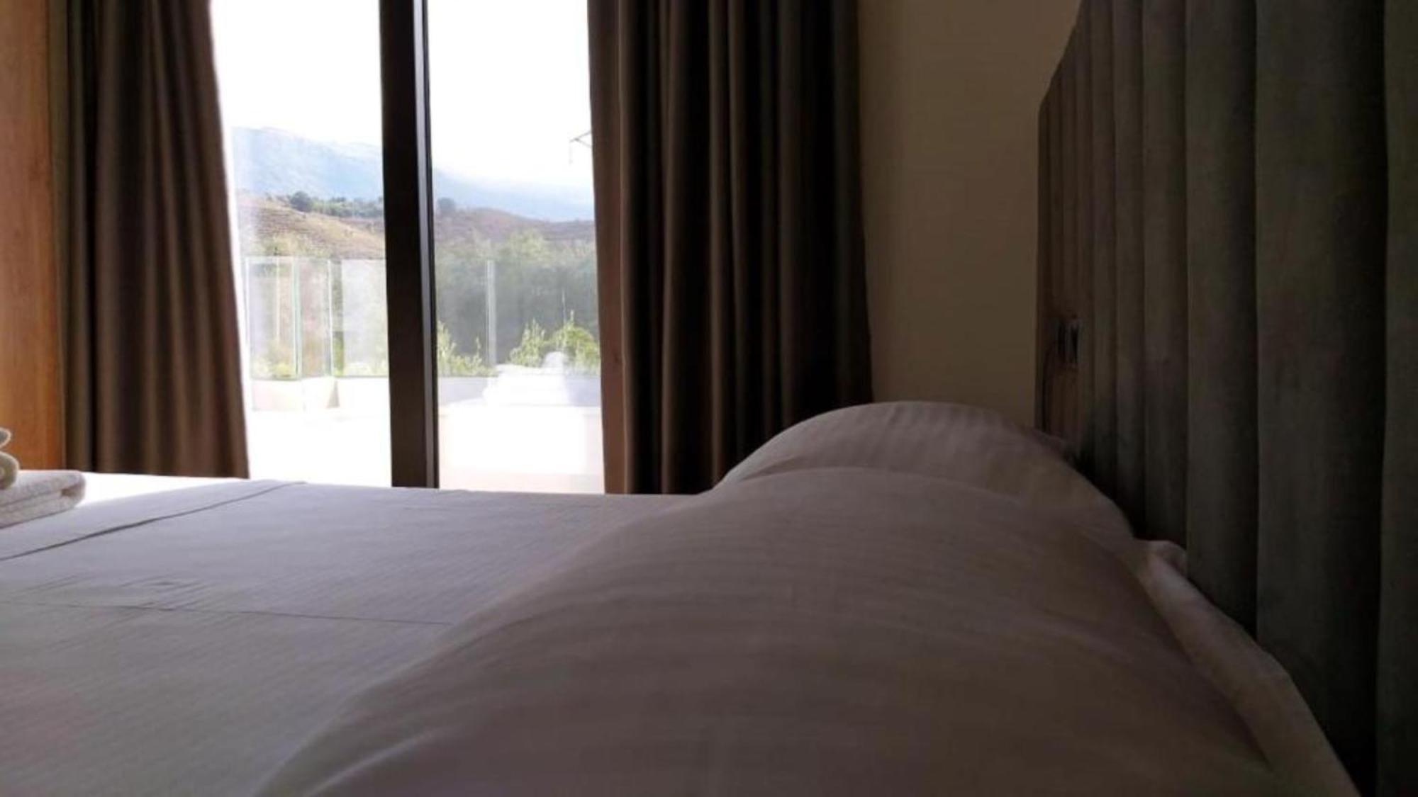 A&G Hotel Radhimë Eksteriør bilde
